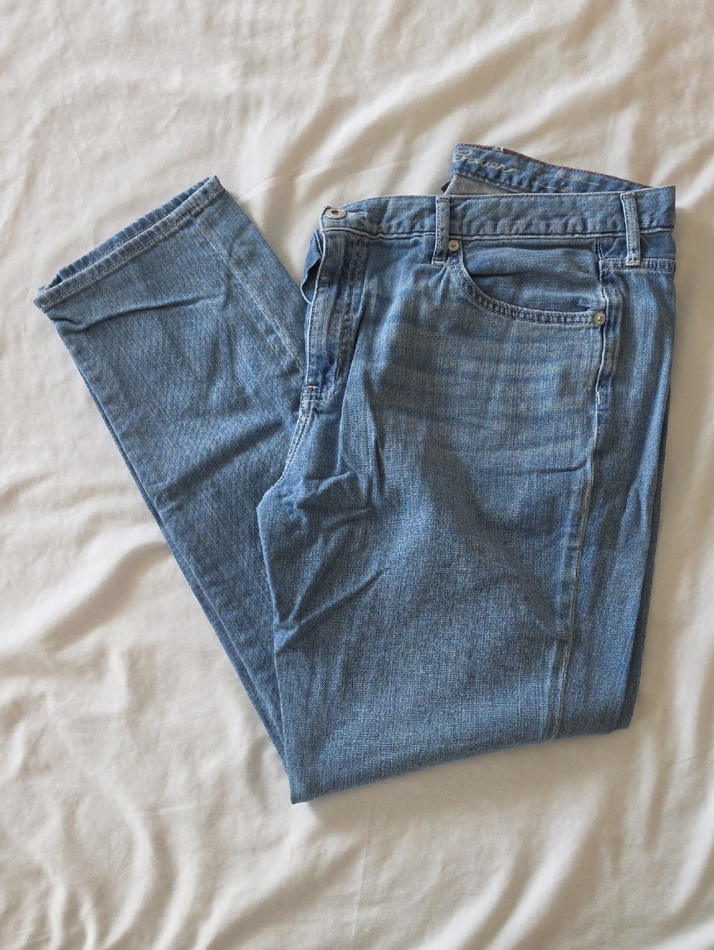 Eddie Bauer Women's Light Blue Straight-Leg Jeans Boyfriend